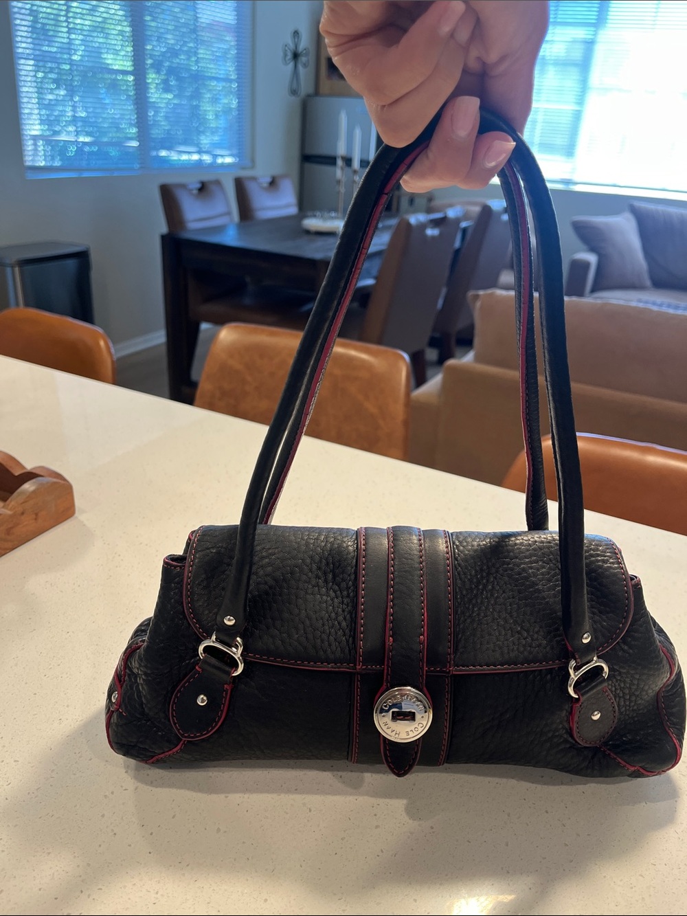 Vintage Cole Haan Black Pebbled Leather Shoulder Bag with Pink Pop - Picture 4 of 17